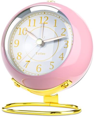 Analog Alarm Clocks,Retro Backlight Cute Simple design Small desk Clock With Night Light,Silent Non-Ticking,Battery Powered,For Kids,teens,Bedroom,travel,kitchen,Bedside Desk decor. (Light pink)