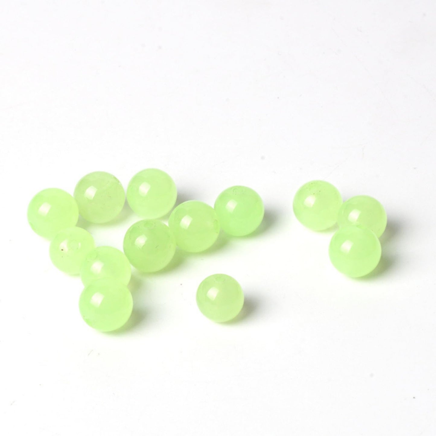 100Pcs Natural Stone 8mm Mint Green Jasper Round Loose Gemstone Energy Healing Beads Hole Size 1mm DIY Smooth Beads for Bracelet Necklace Earrings Jewelry Making