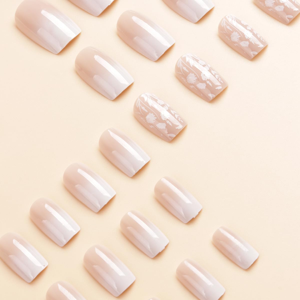 White Gradient Press-On Nails Short Square False Nails with Flower and Leaf Design Glossy Nude Gradient Nail Art Stickers for Women Girls DIY Nail Art Decoration 24 Pieces