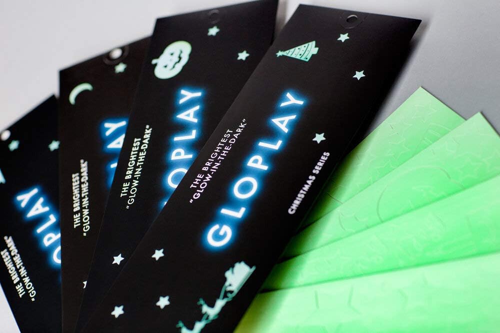 GLOPLAY Animal Series(29 pcs/Pack), Glow in The Dark Educational Wall Stickers, The Eco-Friendly and Brightest Wall Stickers for Ceiling, Bathtime, Bedroom, Party, Decor, Made in Japan