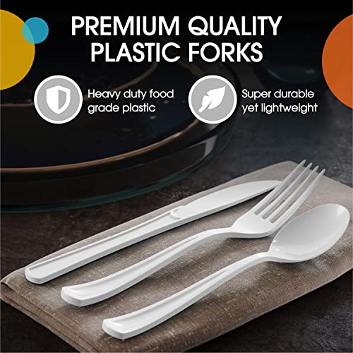 Party Solids White Plastic Forks 200 Pieces White Forks Disposable Utensils Heavy Duty Plastic Cutlery Set Disposable Cutlery Sets Flatware Sets Silverware Set Party Supplies & Party Tableware - color: White