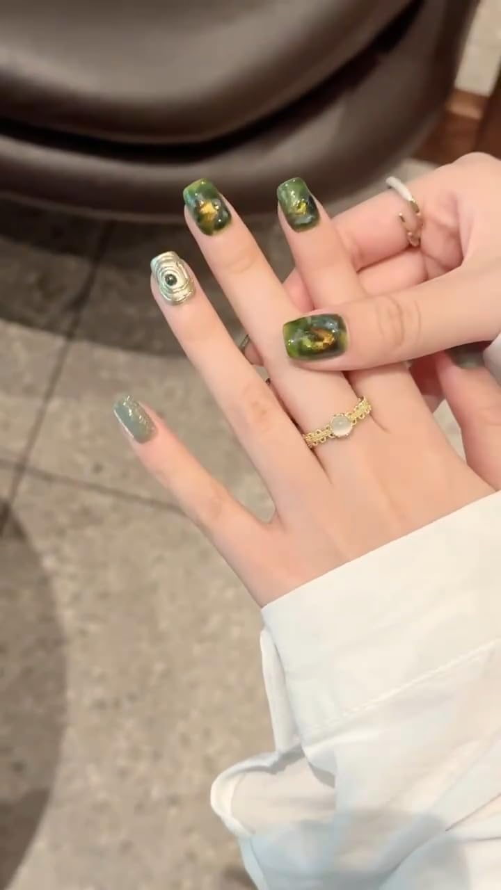 Light Luxury Handmade Green Marble Effect Press-On Nails, Reusable Glitter Artificial Nail Art Set with Gold Wire Design, Salon Quality Manicure Kit (S)