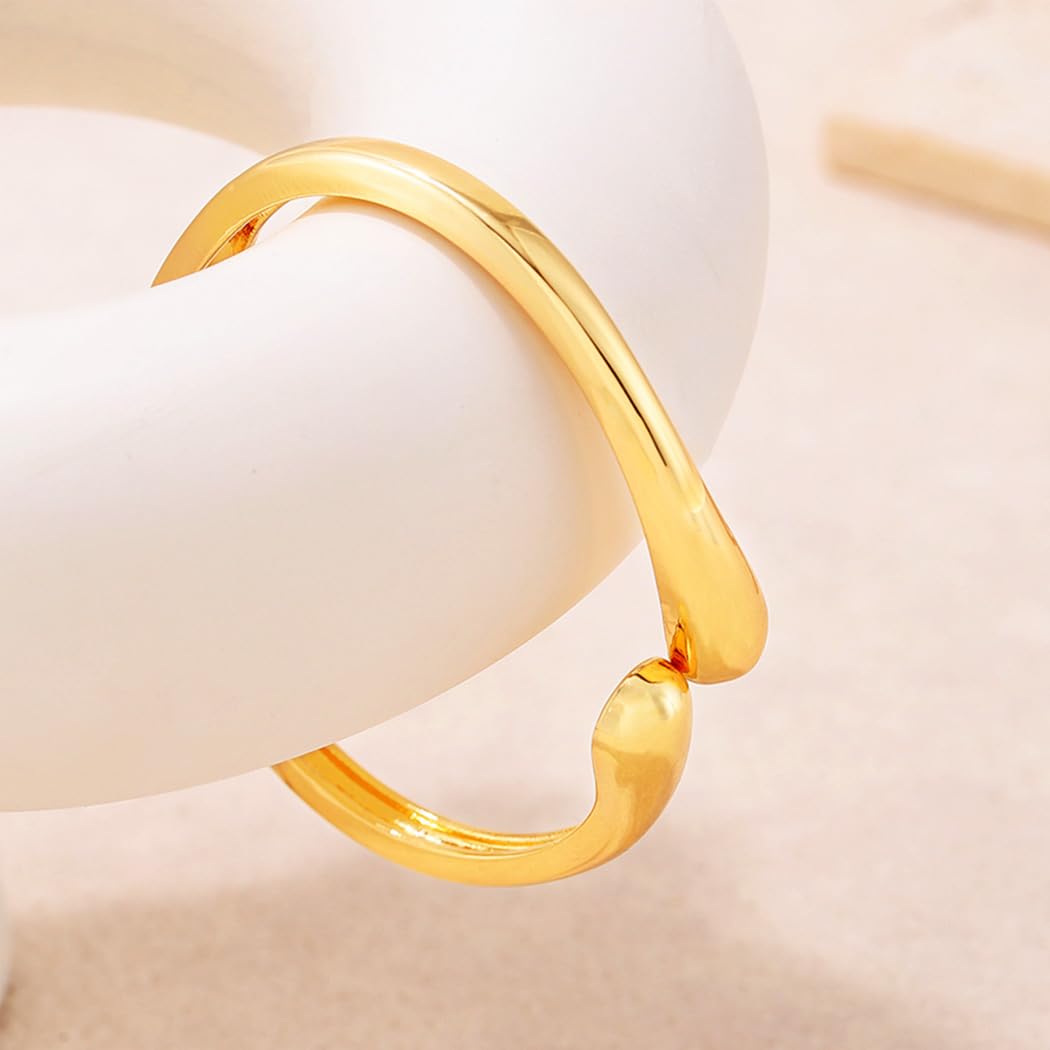 GORTIN Chunky Gold Bangle Bracelets for Women Gold Cuffs Bracelets Set Trendy Open Stackable Bracelet Jewelry (Gold, One Size)