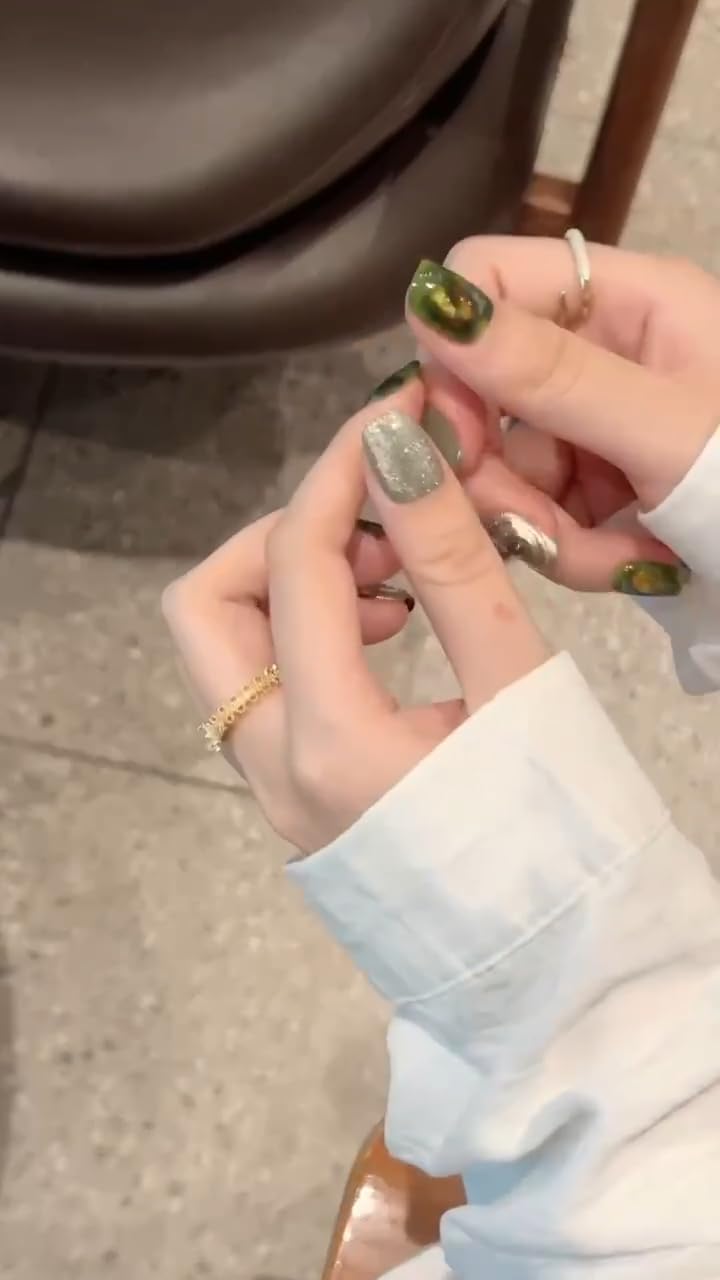 Light Luxury Handmade Green Marble Effect Press-On Nails, Reusable Glitter Artificial Nail Art Set with Gold Wire Design, Salon Quality Manicure Kit (S)