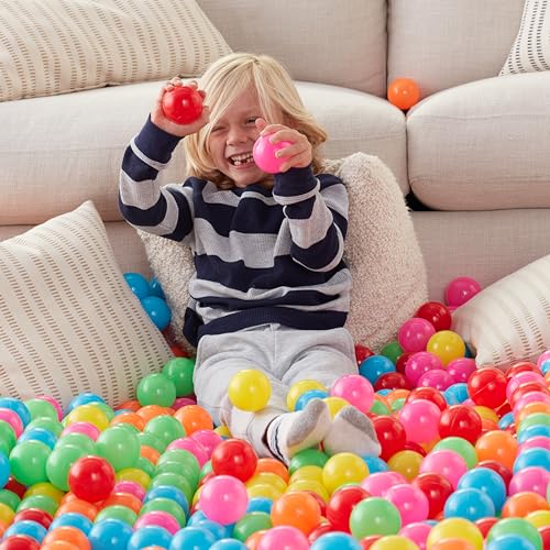 Amazon Basics BPA Free Ball Pit Balls with Storage Bag, Crush-Proof Plastic for Toddlers Kids 12+ Months Play, Phthalate Free, 6 Bright Colors, Pack of 400