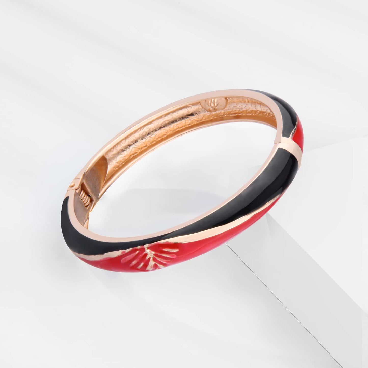 UJOY Cloisonne Crystal Bracelets Colorful Cloisonne Design Plated Hinge Enamel Bangle Jewelry for Women 88C01 Black red