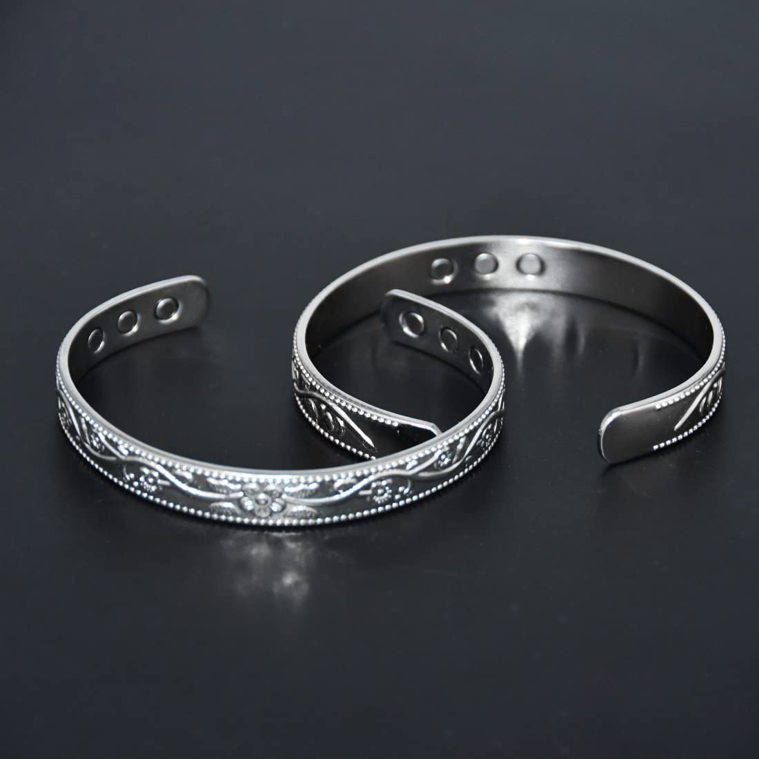 Cigmag 2PCS Copper Bracelets for Women Pure Copper Bracelet Cuff Bangle Strength Magnets Adjustable (Silver)