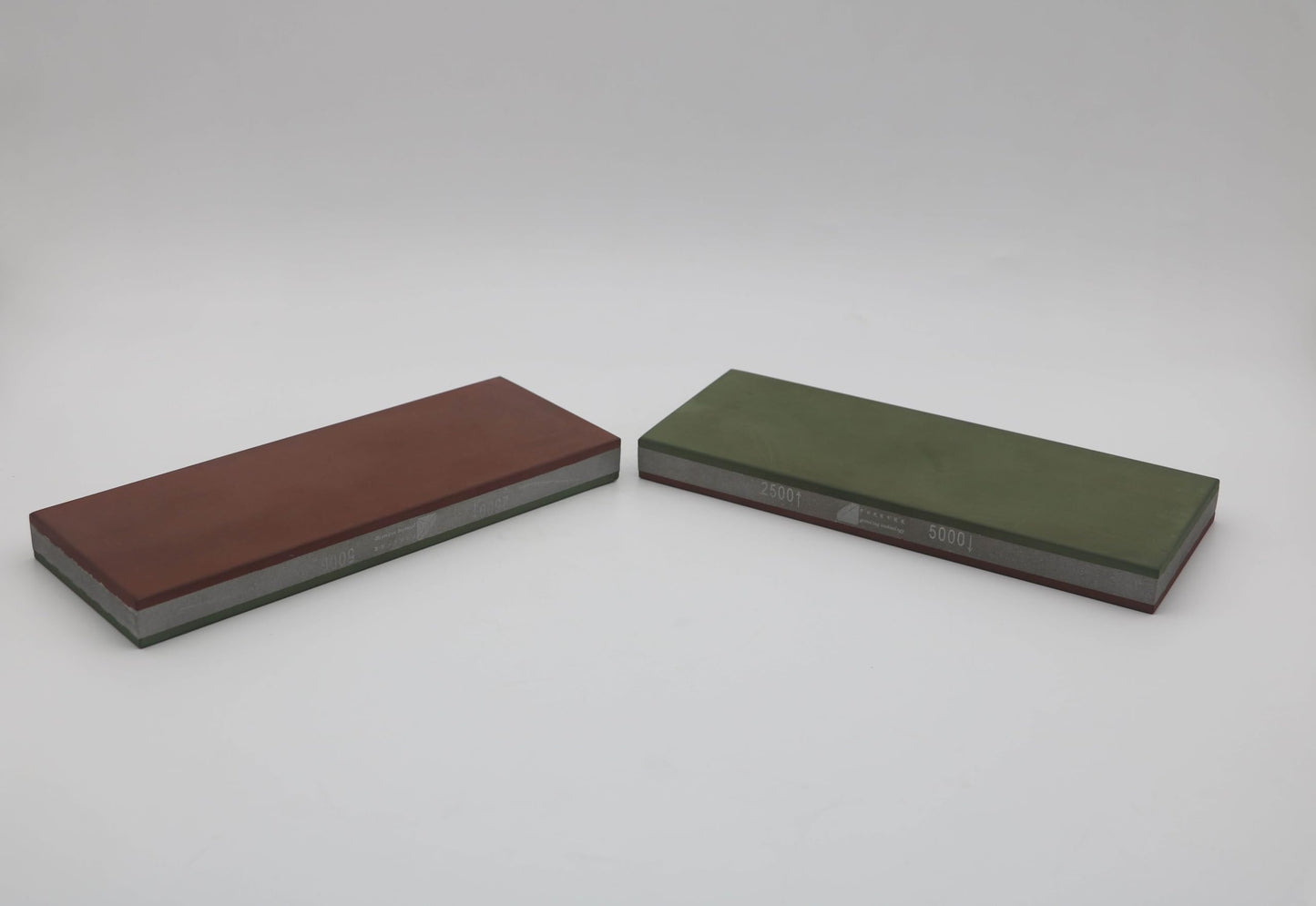 Double-Sided Resin Diamond Sharpening Stone 8 Inch Whetstone Knife Sharpener 8" x 3", for Sharpening High Speed Steel, Special Steel, for Both Household and Professional Use (2500/5000 Grit)