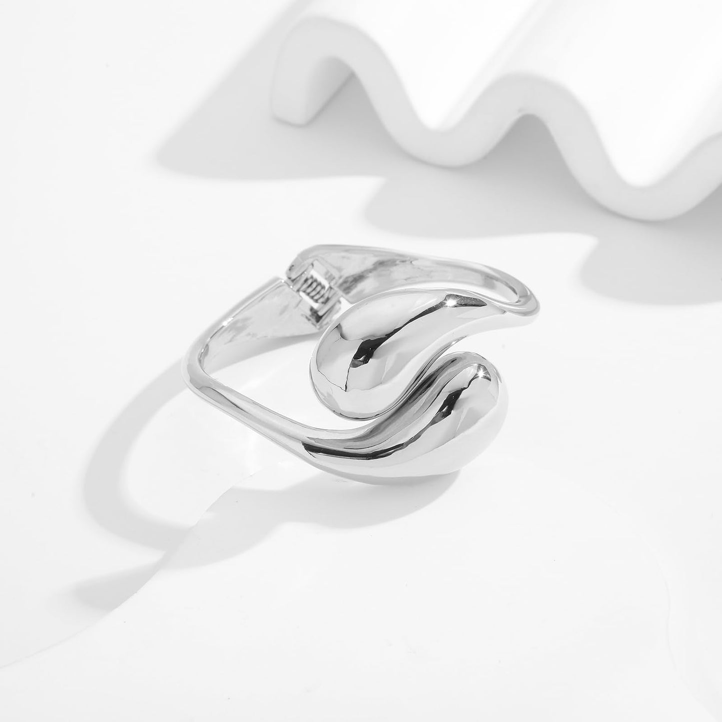 ENSKEFEN Silver Teardrop Cuff Bracelets for Women Chunky Hinged Waterdrop Bangle Bracelets Thick Silver Cuff Bangles Bypass Bracelet Statement Arm Cuffs Bracelet Fashion Jewelry