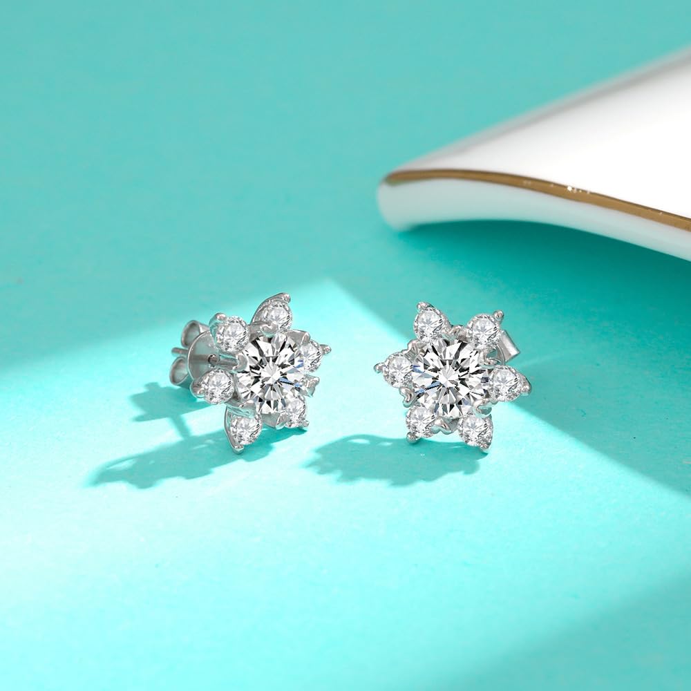 14K Gold 0.5/1ct D-Color VVS1 Diamond Celestial Star Stud Earrings for Women Push Back, Ideal Graduation Gift for Young Ladies (1CT)