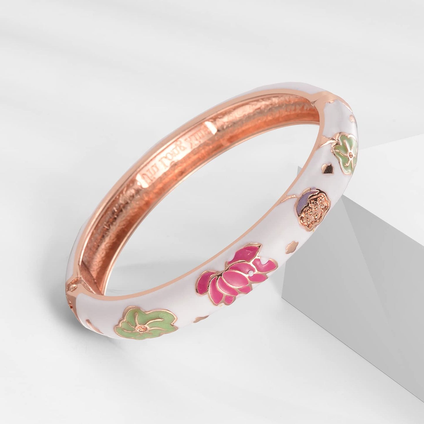 UJOY Flowers Bracelet Multi-Colors Cloisonne Wedding Jewelry Gift Women Enameled Bangles Opening Hinged 55A35 White