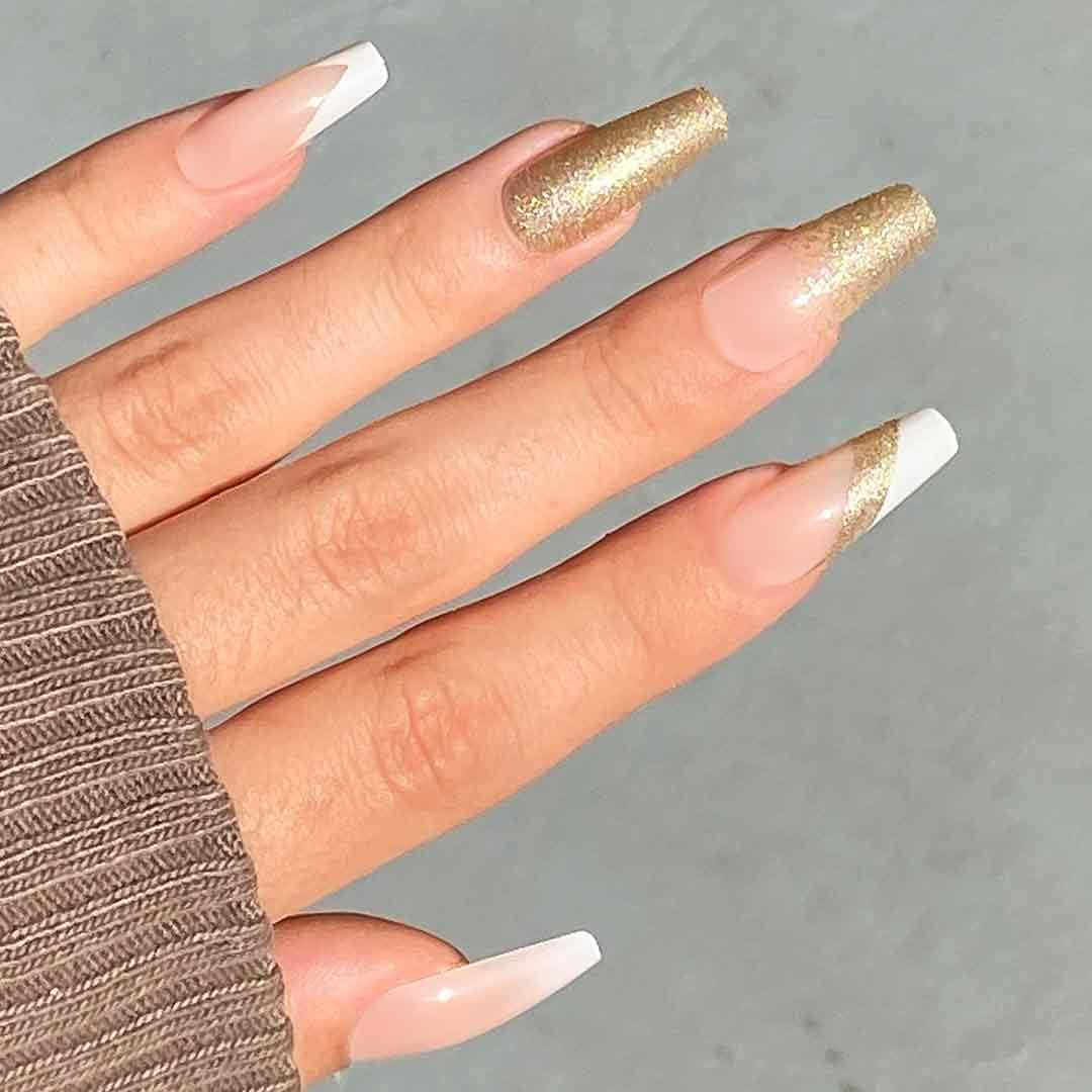 GLAM GODDESS Press-On nails by Lavaa Beauty | White & Gold Design | Glossy Long Coffin Nails