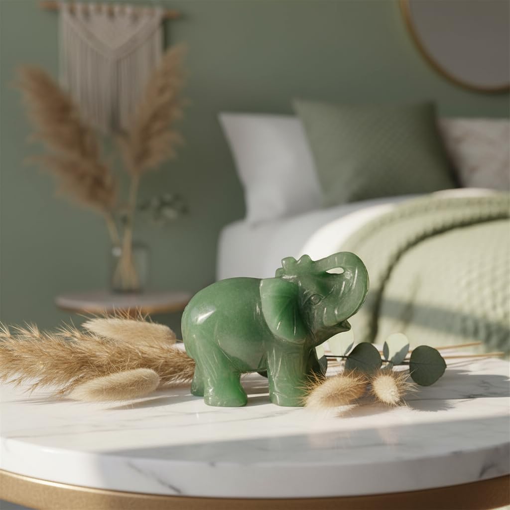 SquarezhenBo Elephant Ornament, Elephant Statue, Jade Stone Handcraft Natural Green Jade Stone Elephant Statue Decor Toys in Hand Home Décor Accents Sculptures (Green)