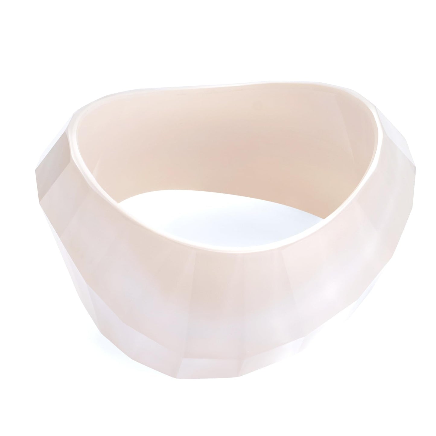 HUAYUNFANG White Chunky Acrylic Resin Bracelet for Women Geometric Irregular Acrylic Bangle Heavy Bold Statement Bracelets Trendy Jewelry