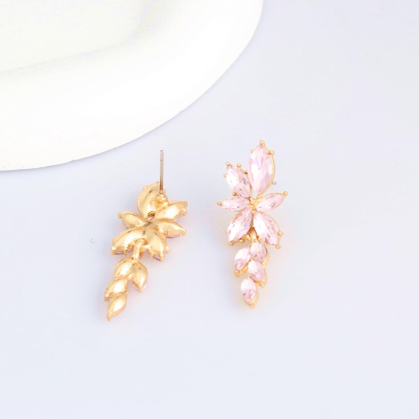 ATIMIGO Elegant Light Pink Rhinestone Dangle Earrings Cluster Crystal Wedding Bridal Earrings for Brides Bridemaids Formal Prom Statement Drop Earrings for Women