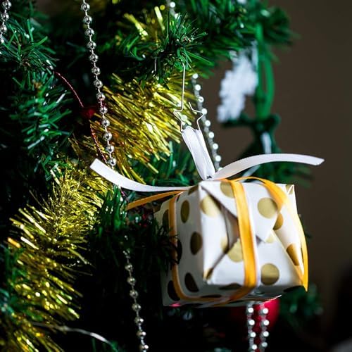 SIXRUN 120pcs Star Shaped Christmas Tree Hooks, Stainless Steel Decoration Hangers for Easter Halloween Party, Ornament Hooks, Christmas Decoration (Silver)