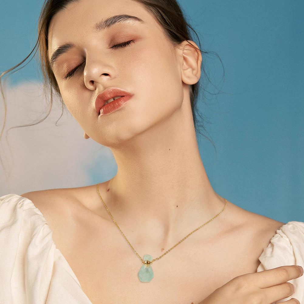 SUPERFINDINGS 2Pcs Perfume Bottle Necklace Essential Oil Diffuser Necklace Green Natural Fluorite Perfume Bottle Pendant with 304 Stainless Steel Chain Gemstone Vial Pendant for Woman Men