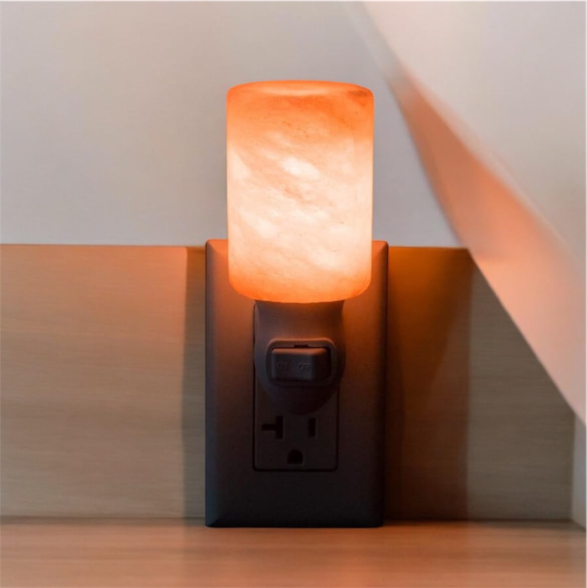 Himalayan Salt Lamp – Purifies Air, Promotes Breathing & Clears Negative Energy 1 Unit
