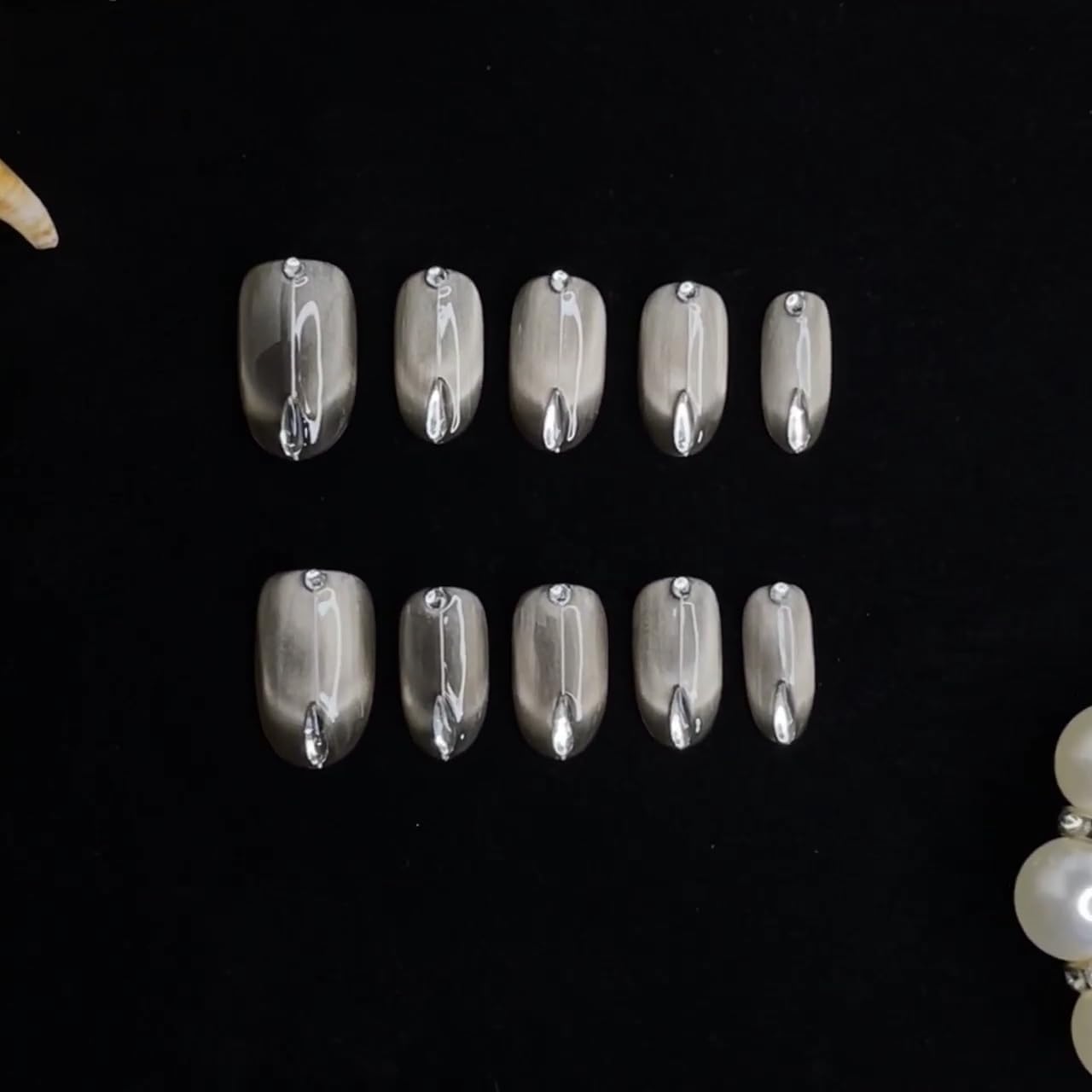 Fake Nails Short Chrome, Press on Nails, Matte Silver Gray Metallic with Transparent Drop & Round Gems, Elegant Oval Shape for Women & Girls (S)