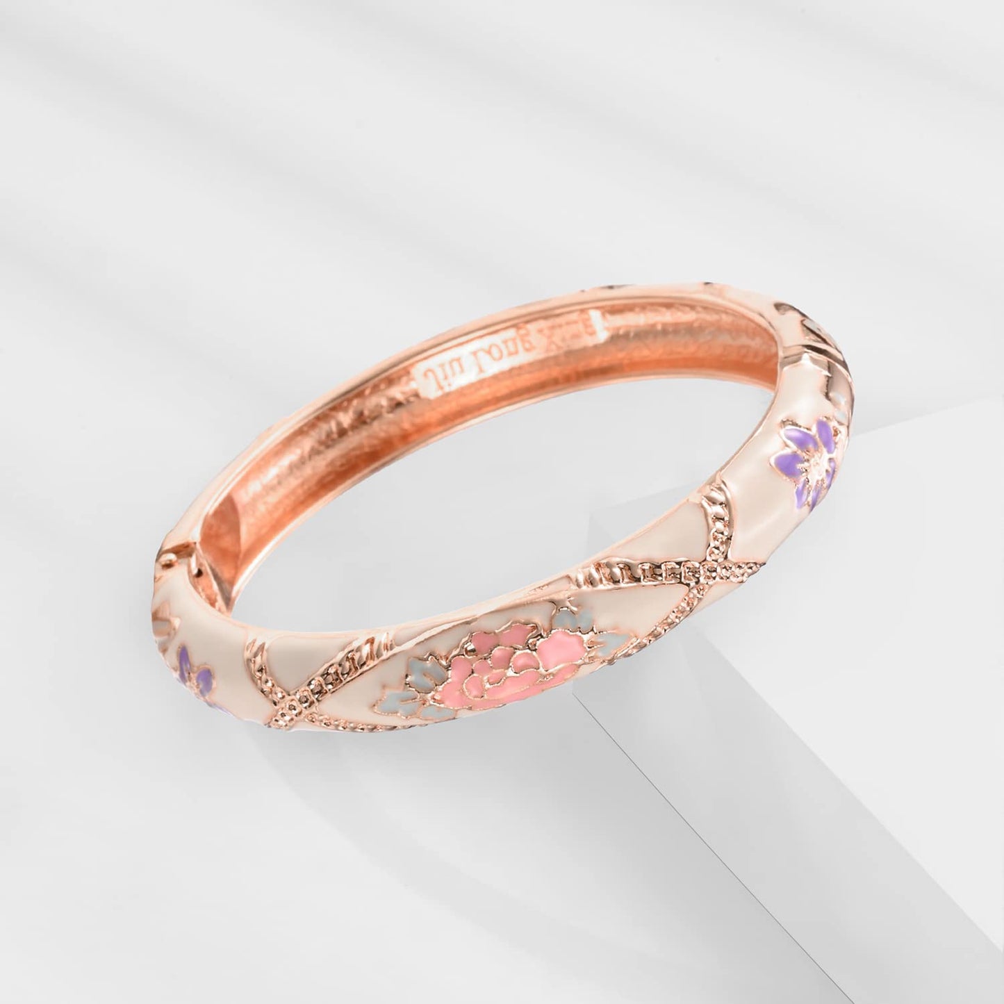 UJOY Vintage Jewelry Cloisonne Handcrafted Enameled Gorgeous Rhinestone Flower Hinged Cuff Bracelet Bangles Gifts 88A08-55A128 Cream White