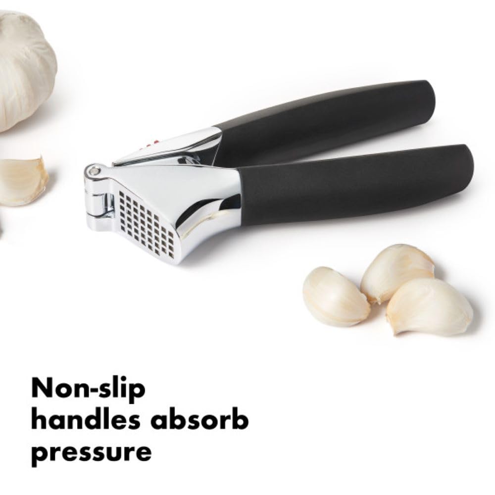 OXO Good Grips Heavy Duty Garlic Press, Die-Cast Zinc, Black