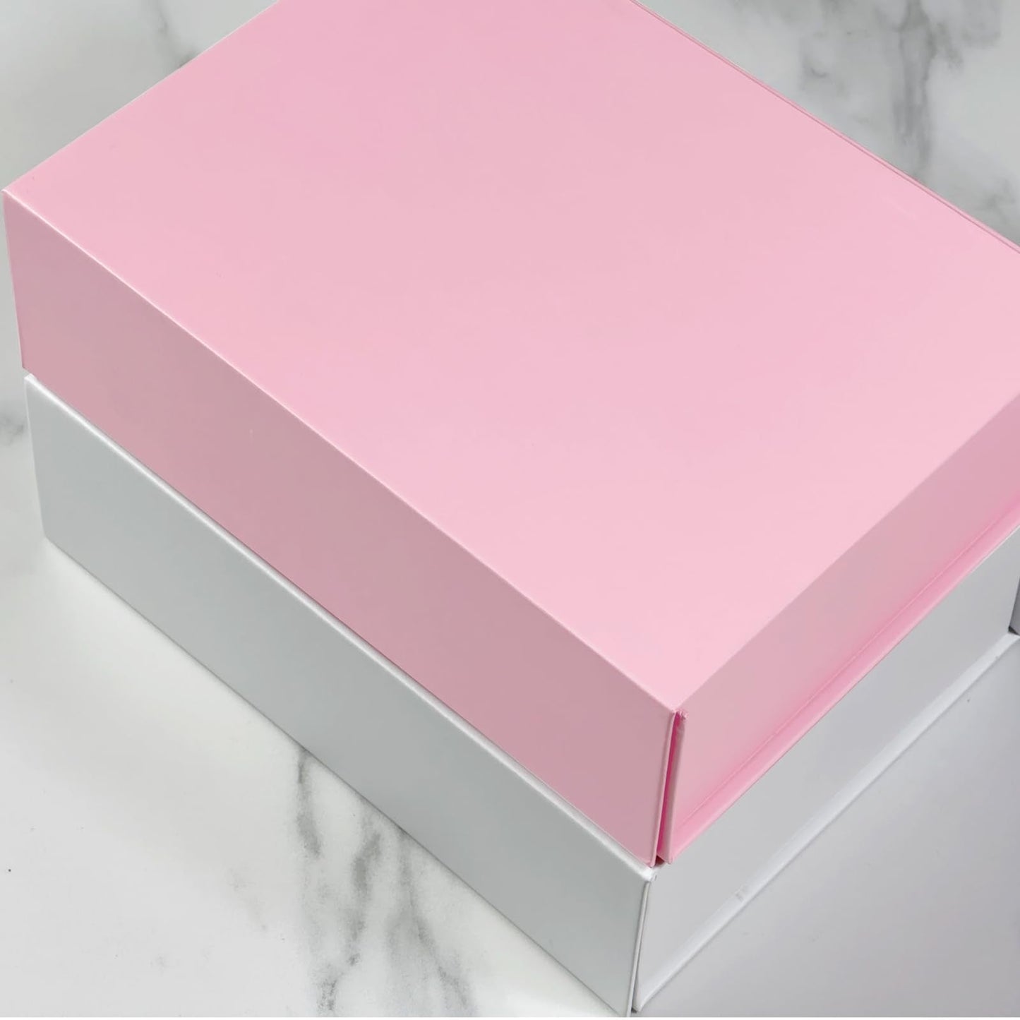 HcoHlow White Magnetic Gift Box 9x6.7x2.75 Inches, Rigid Collapsible Gift Boxes with Lids for Presents, Bridesmaid Proposal Box, Graduation, Wedding, Birthday Gift Packaging