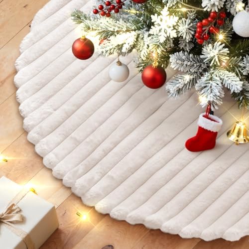 Lanpn Christmas Tree Skirt 24 inch, Faux Fur Xmas Tree Skirt Plush Winter Christmas Tree Mat for Small Mini Pencil Slim Artificial Trees Winter Home Party Indoor Xmas Decor (White, 60cm)