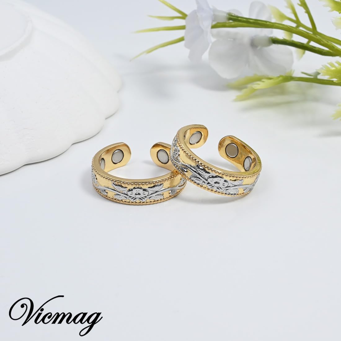 Vicmag Copper Magnetic Ring for Women, Magnetic Rings Ladies Fingers Thumb 100% Solid Pure Copper Jewelry Gift Adjustable(Gold Silver)