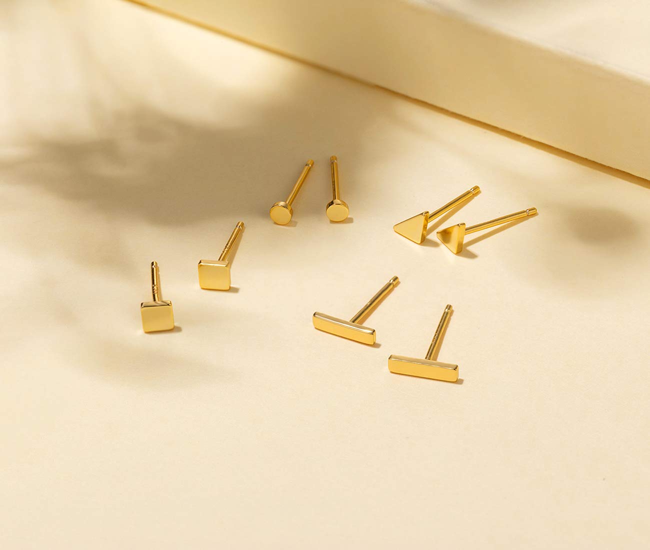 Sterling Silver Stud Earrings for Women Men- 4 Pairs of Hypoallergenic Simple Geometric Small Stud Earring Set Tiny Circle Triangle Square Bar Stud Earrings Mini Cartilage Tragus Earrings(Gold)