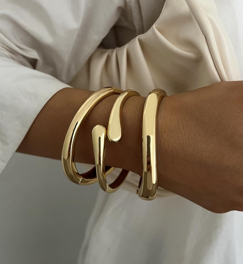 Chunky Gold Bangle Bracelets for Women, Dainty 14k Gold Plated Simple Stackable Bangles Set, Fashion Vacation Accessories Small Gifts for Daughter