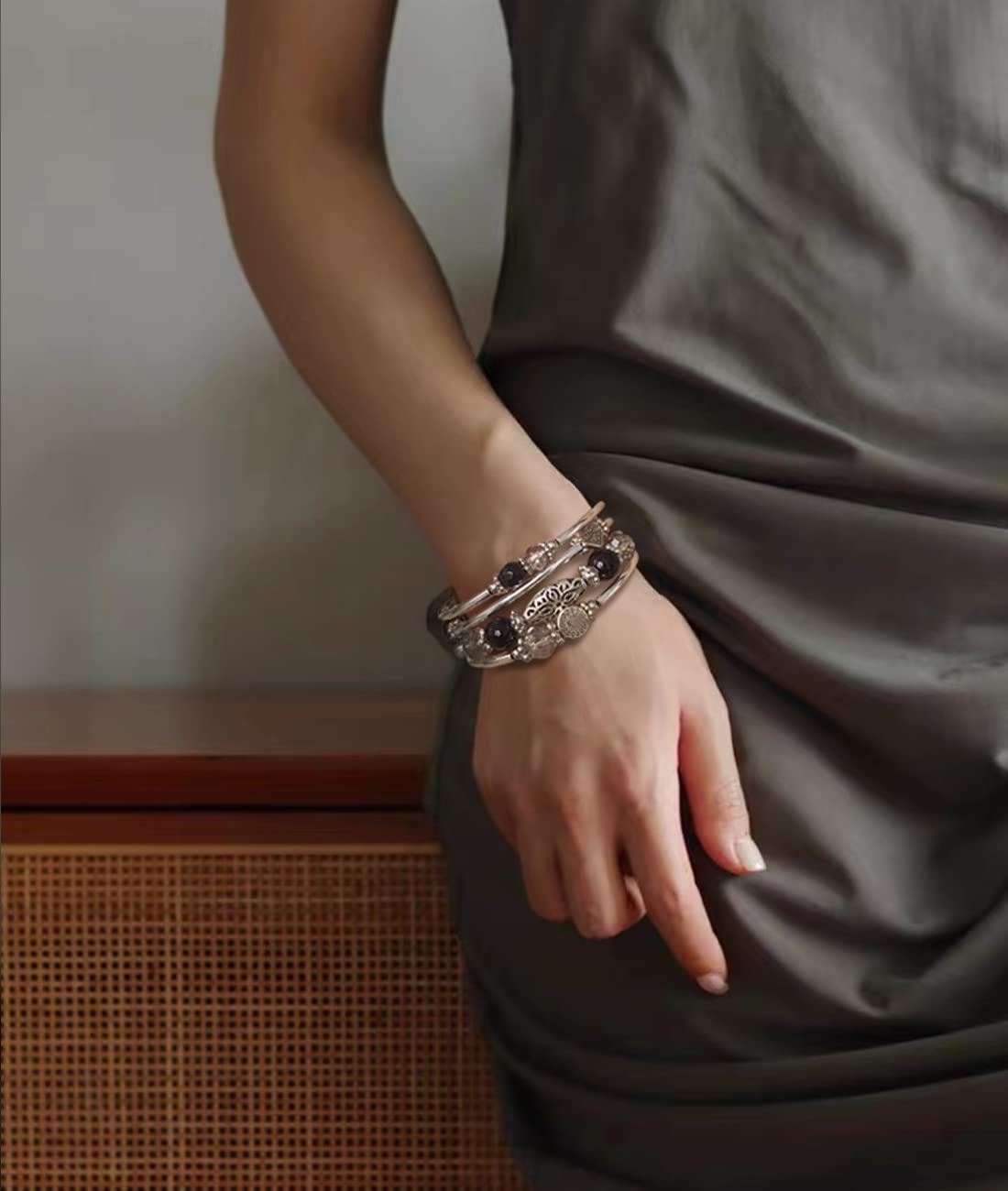 FULU AUTUMN Stackable Beaded Bracelets for Women Boho Wrap Silver Bracelet Layered Fashion Jewelry Gifts for Her(Black grey)