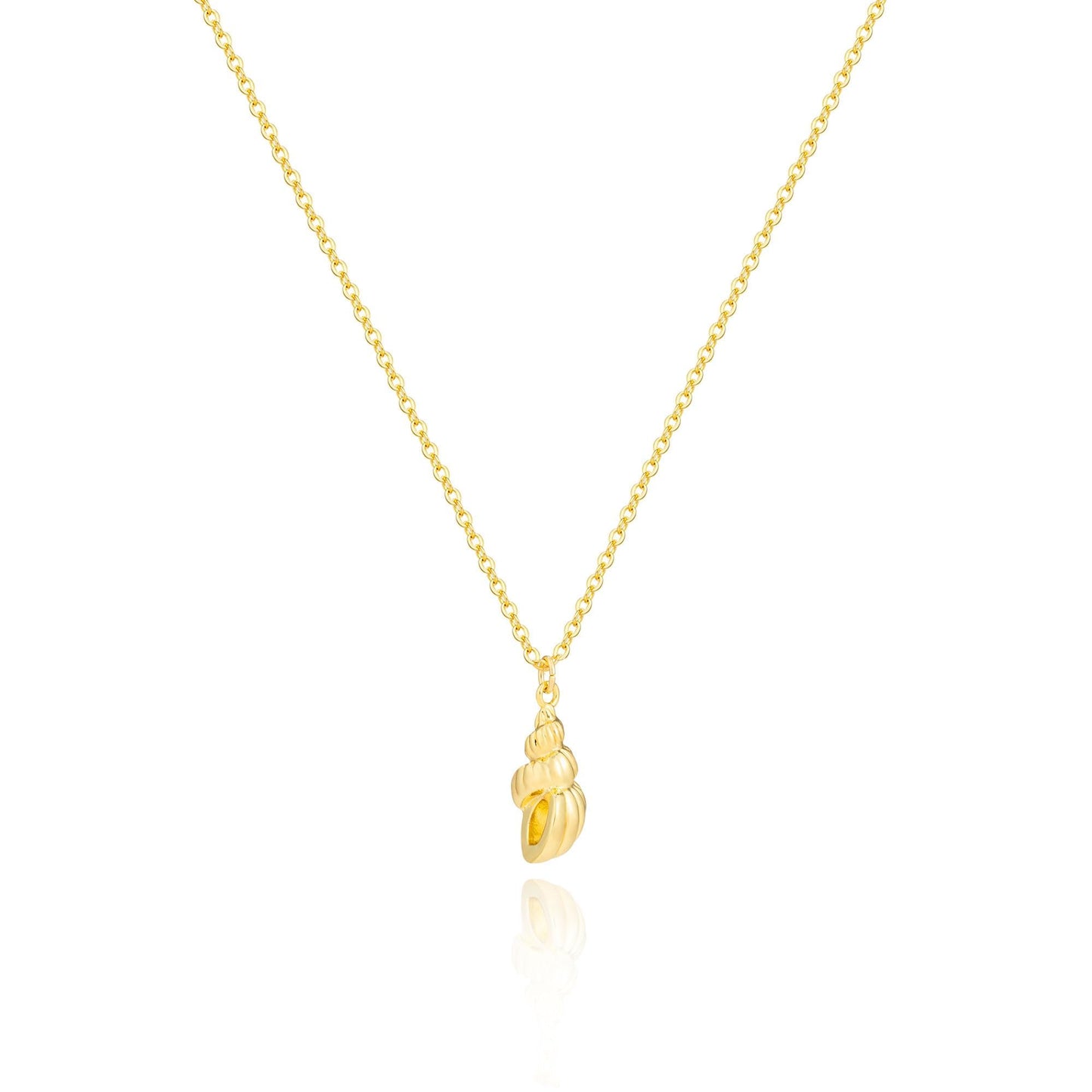 GUOKE Gold Shell Necklace for Women – 14K Gold Plated Conch Pendant, Dainty Seashell Necklace, Nautical Beach Minimalist Jewelry for Her
