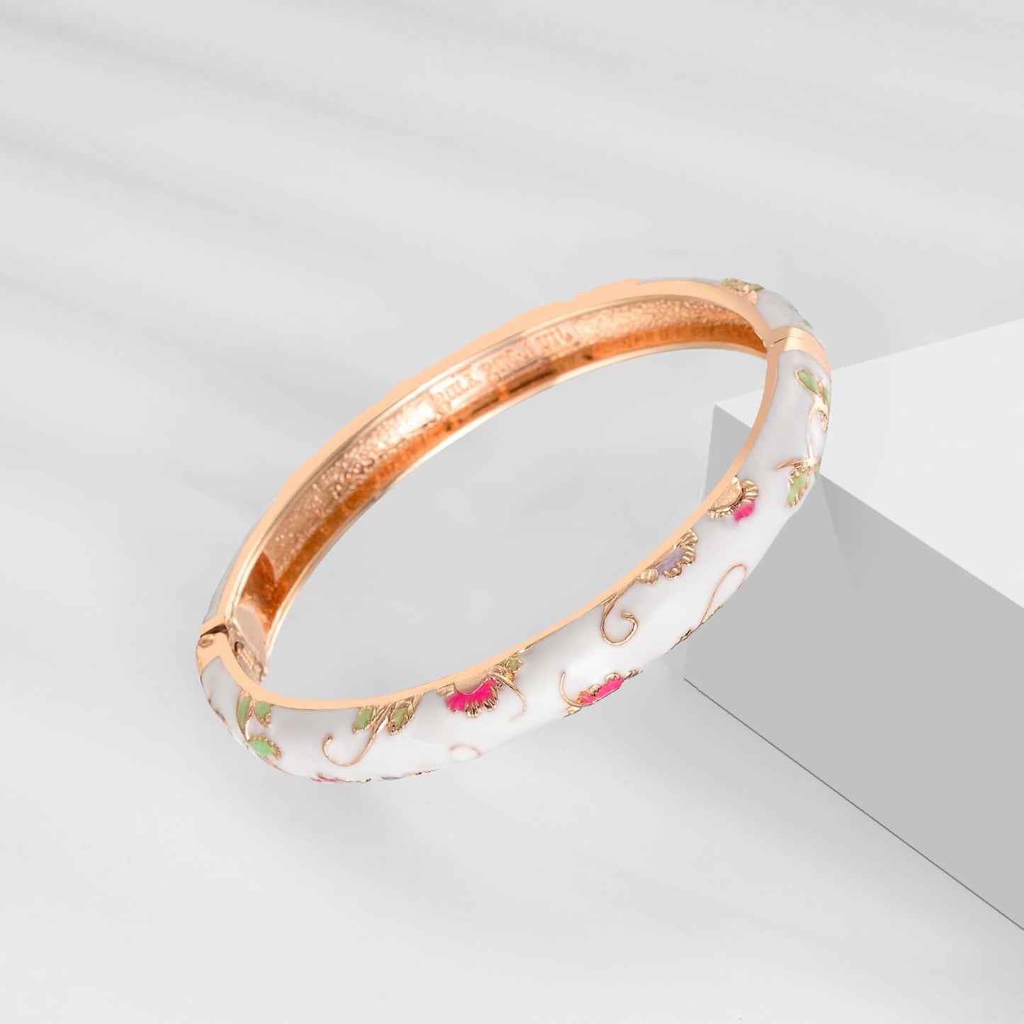 UJOY Vintage Cloisonne Bracelet Beautiful Flower Enamel Hinge Gold Plated Rose Bangles Jewelry for Women's Gifts 88A22 3pcs White