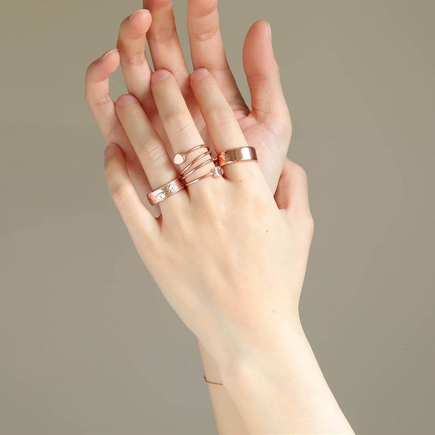 Feraco Copper Magnetic Ring for Women - Ladies Fingers Thumb 99.9% Solid Pure Copper Gifts for Women 2PCS