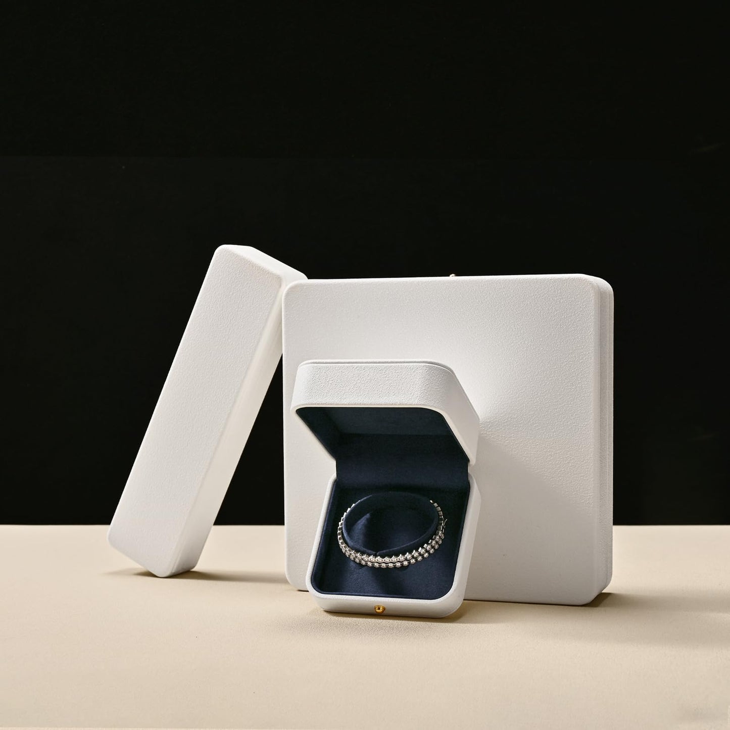 Woodten Blue Velvet Interior Jewelry Gift Box for Bangle Bracelet White PU Leather Bangle Box