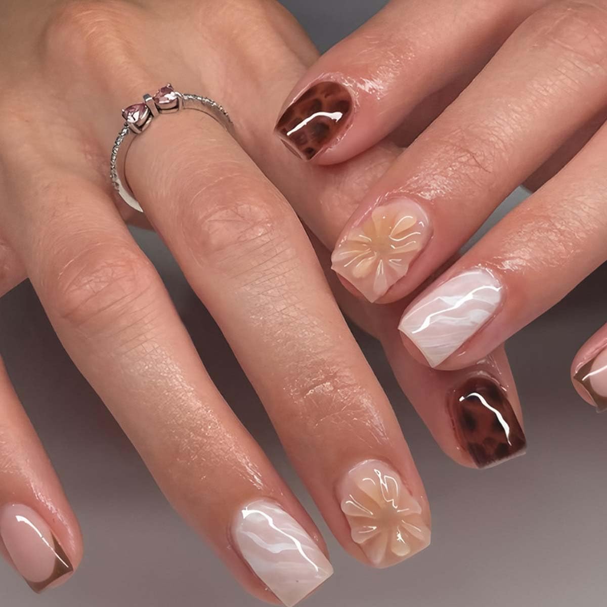 Fall Press on Nails Short Square Fake Nails Cozy Autumn Nails Press ons with Brown Tortoise,Flower Design Full Cover Stick on Nails for Women Manicure,Reusable | Nail Sticky Tabs | Easy Apply | 24Pcs