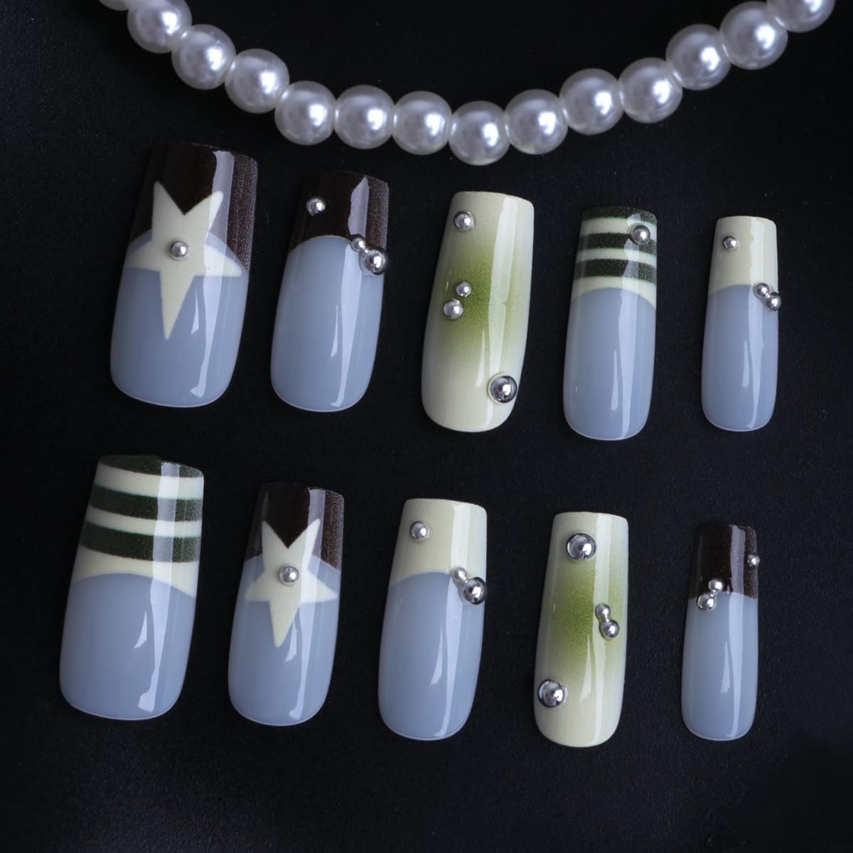 plalely Square Press on Nails Medium Green Fake Nail y2k Style Acrylic Nail Press ons with 3D Charm Design Stick on Nail for Women 24pcs