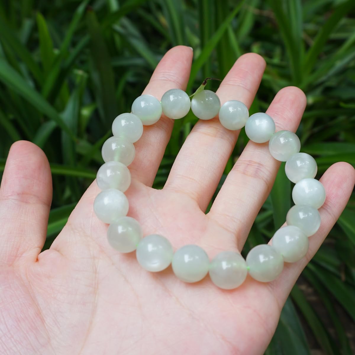 10MM Green Moonstone Bracelet, Natural Gemstone Round Beads Stretch Bracelet Crystal Beads, A Special choice for Women Men