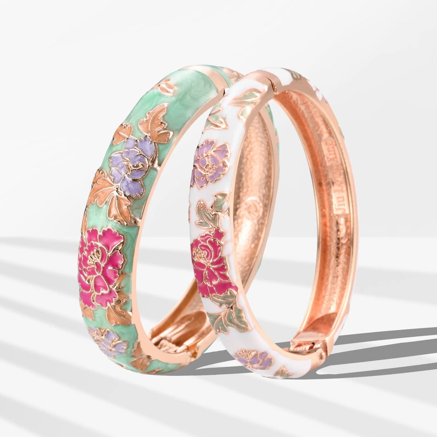 UJOY Vintage Handcraft Jewelry Cloisonne Bracelet Enamel Floral Spring Hinged Gold Plated Womens Bangles Gifts Box 55C48-55A113 Green White