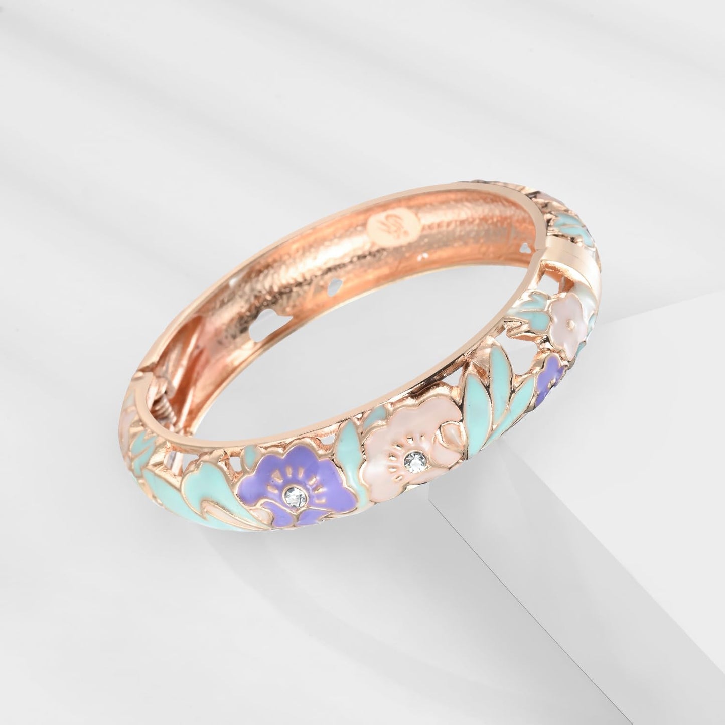 wynameleri Vintage Jewelry Cloisonne Handcrafted Enameled Gorgeous Rhinestone Flower Hinged Cuff Bracelet Bangles Gifts 88A08-55A127 Cream Purple