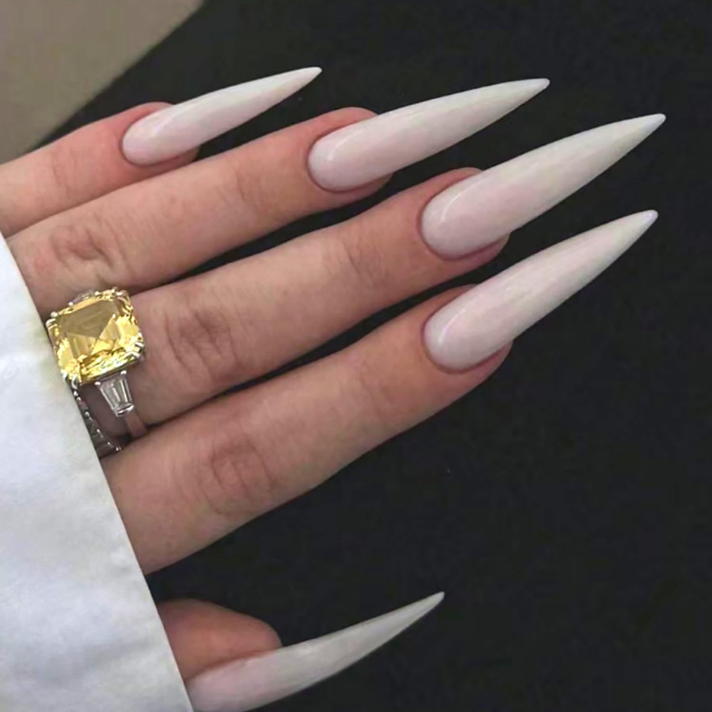 White Solid Color Press on Nails Extra Long Stilettos Fake Nails Glossy Full Cover Glue on Nail for Women