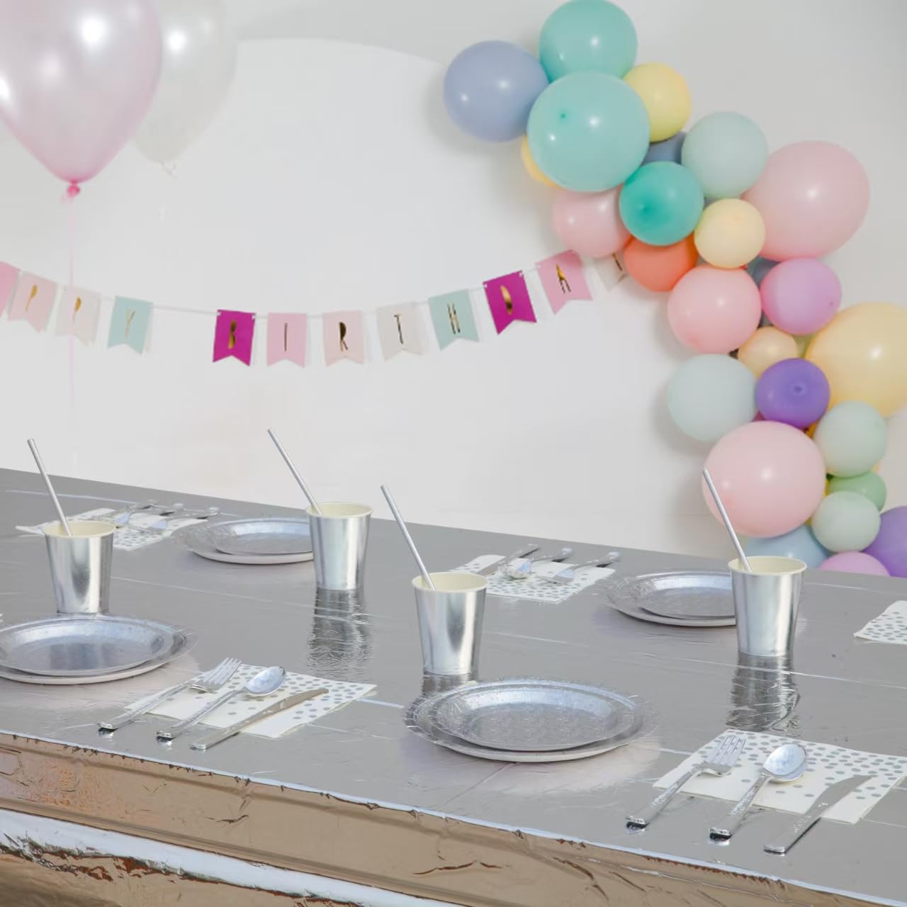 201-piece disposable party tableware set with paper plates, cups, napkins, straws, tablecloths, plastic knives, forks and spoons for a variety of party occasions for up to 25 people (Silver Star)