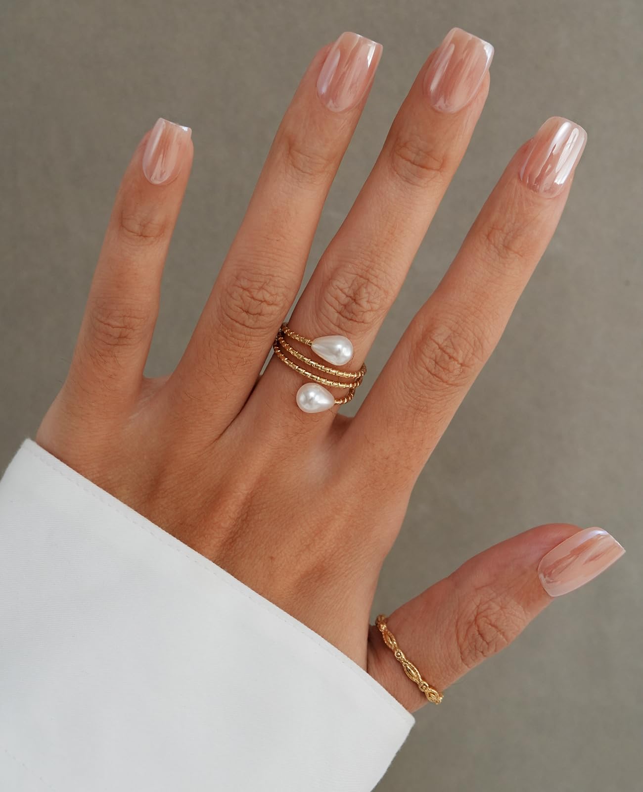 ESLALA Chrome Press On Nails,Glossy Short Squoval Fake Nails, Aurora Chrome Pinkish Press On Nails, Reusable Stick On Fake Nails with Glue | 16 Sizes - 32 Nail Kit(03-Squoval Champagne)