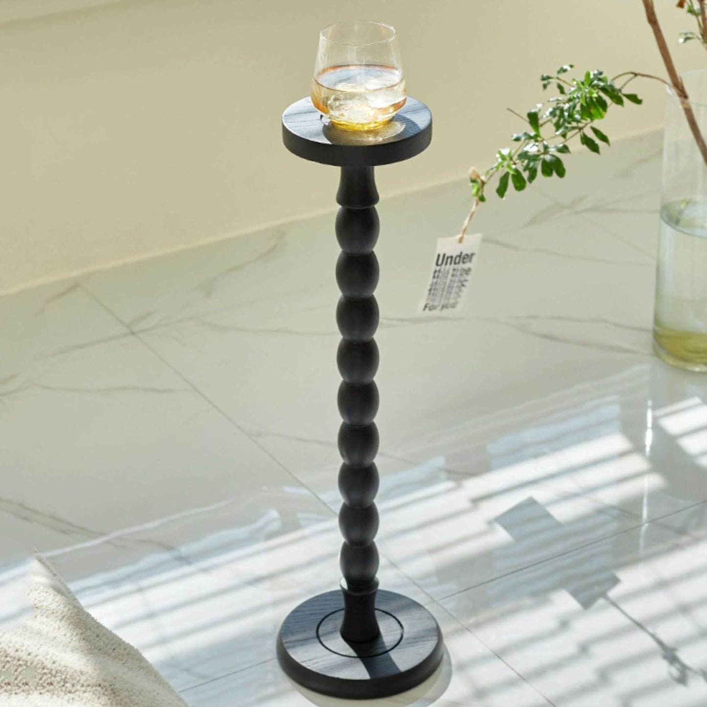 Brown Round Side Table, Small Pedestal Drink Table, Solid Wood Plant Stand for Living Room & Bedroom, Versatile Accent Furniture for Home Décor
