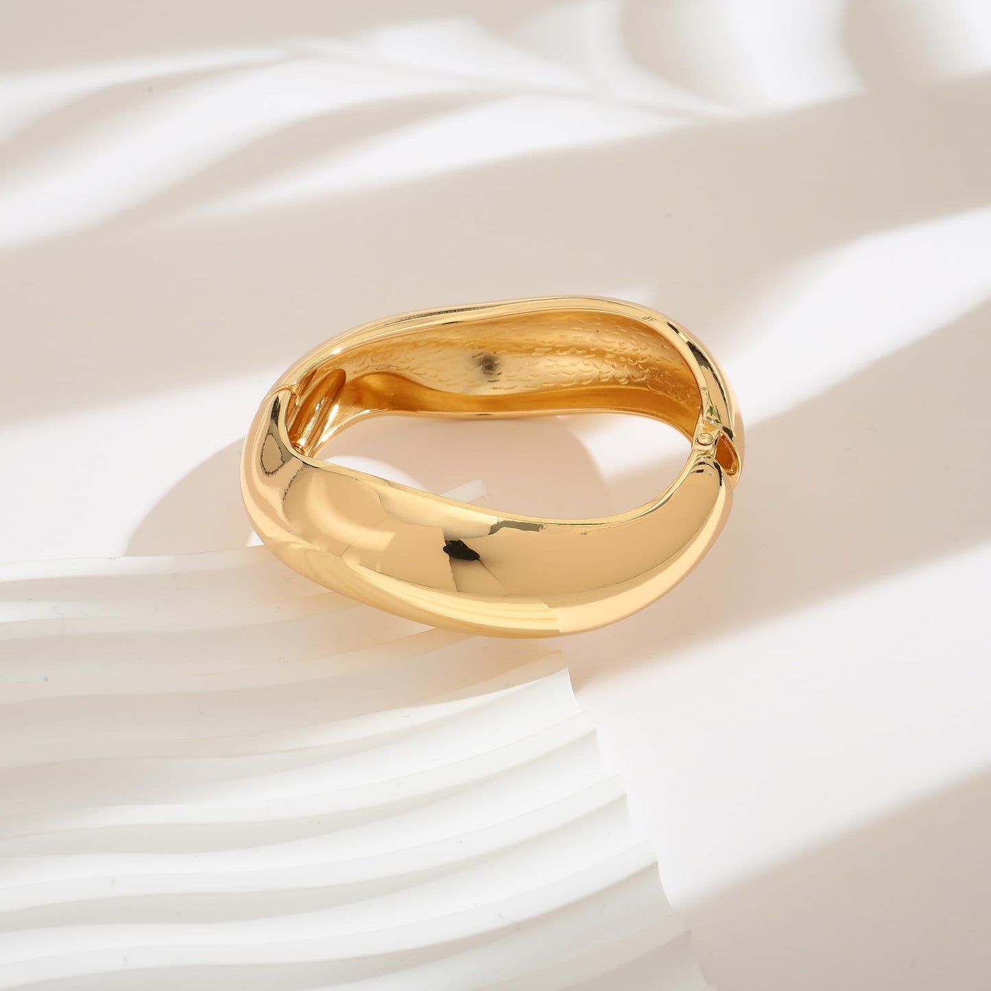 ENSKEFEN Chunky Gold Hinged Bangle Bracelets for Women Irregular Oval Bracelet Wide Thick Arm Cuff Bangles Minimalist Gold Bracelets