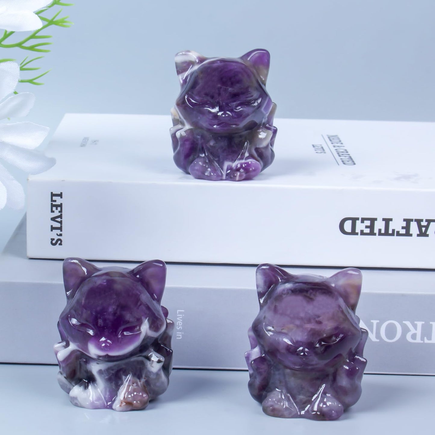 QLRSUXN Amethyst Nine Tailed Fox Decor,2 Inch Healing Crystals Fox Statue,Lucky Guardian Pocket Fox Figurines as Women’s Gifts,Fox Figurine for Office Home Decor and Ornament.