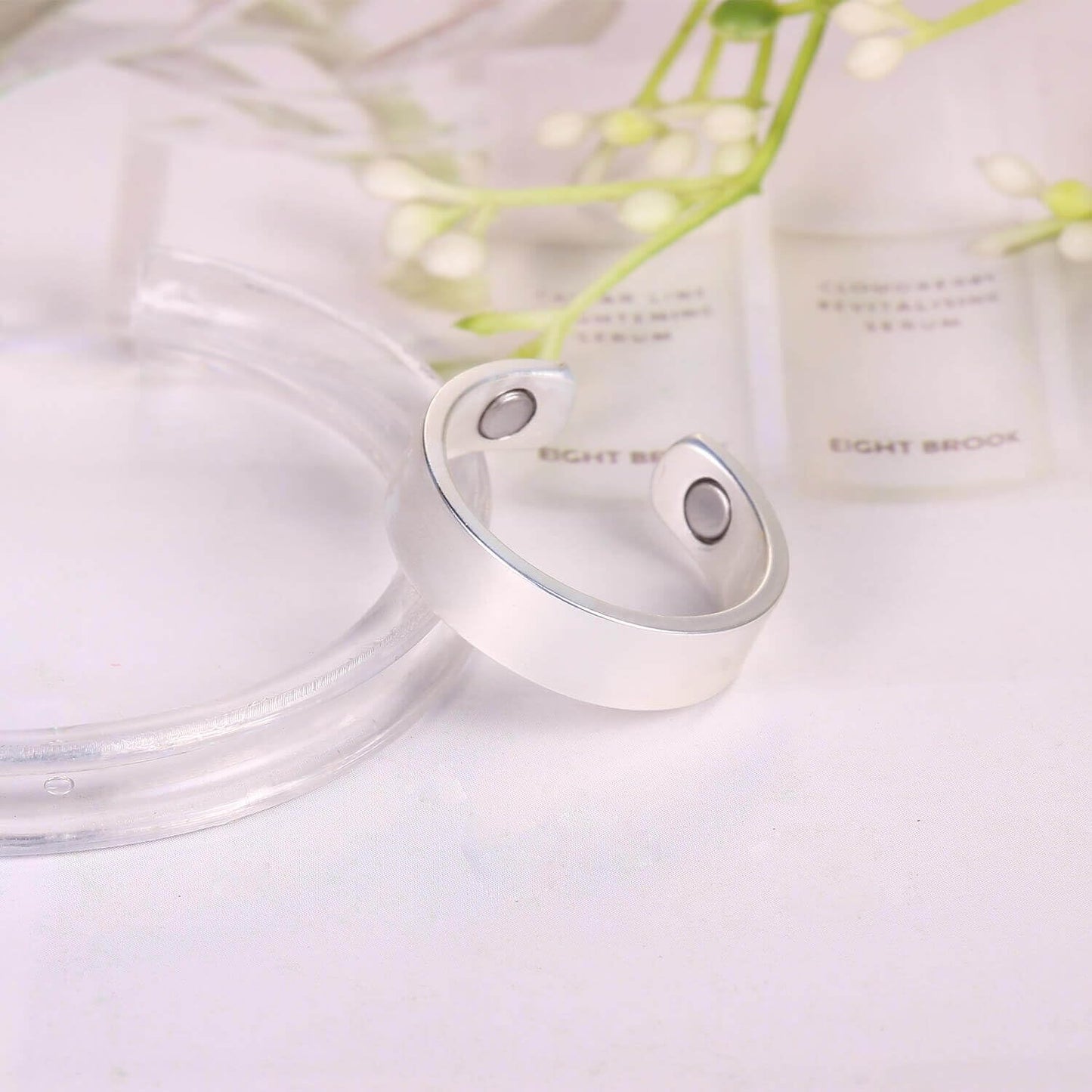 Earth Therapy - Elegant Women or Men's Ring Band in Polished Silver | Magnetic Therapy Ring