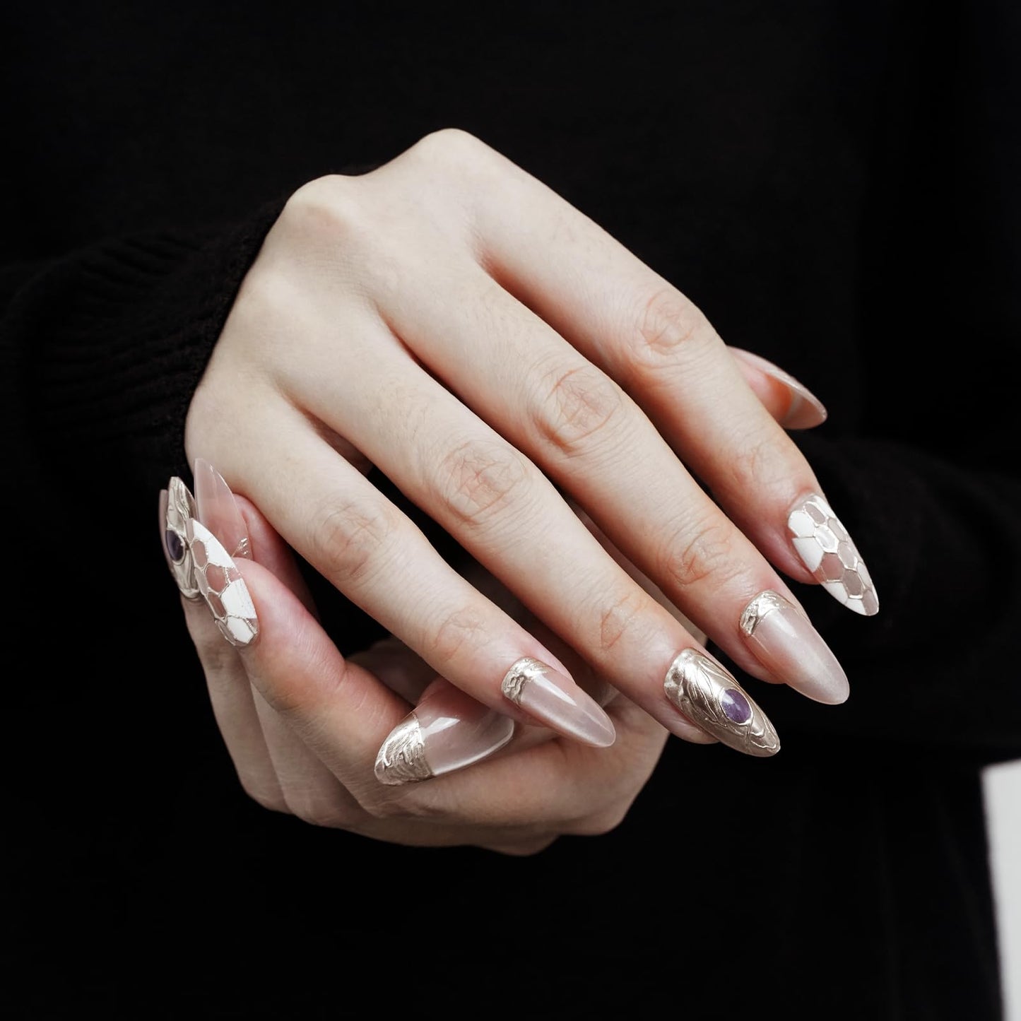 Belleruta Press On Nails Kit, Exquisite Rose Gold Gemstone, Short Almond Fake Nail Tips, 30 PCS Nails Press Ons with Glue and Gel