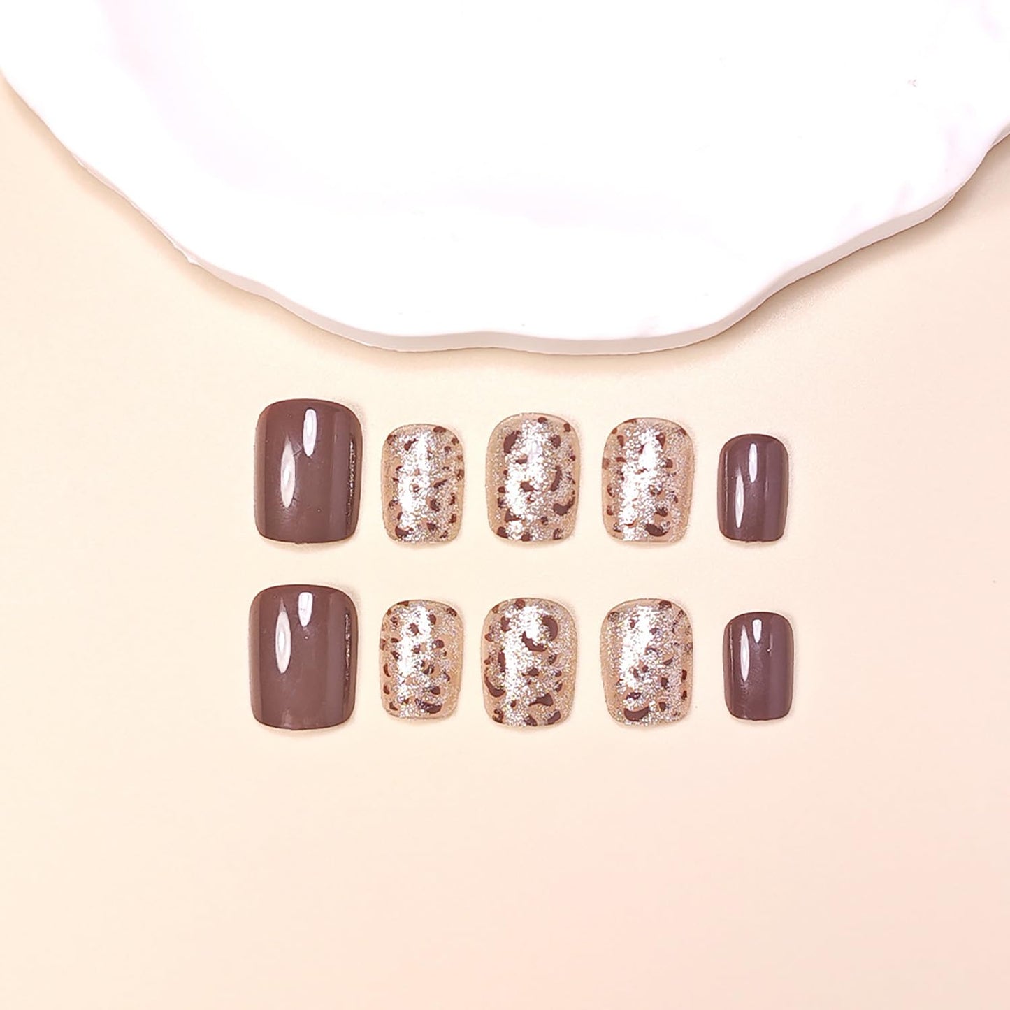 24Pcs Press On Nails Short Square Fake Nails Press Ons With Leopard Print Design False Nails Glitter Acrylic Nails Brown Glossy Glue On Nails For Women