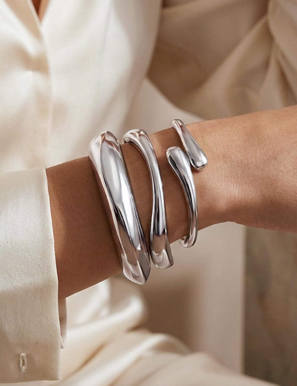 Chunky Silver Bangle Bracelets for Women, Dainty 14k Silver Plated Big Statement Bangles Set, Trendy Cuff Bracelet Stack Fashion Gift Ideas